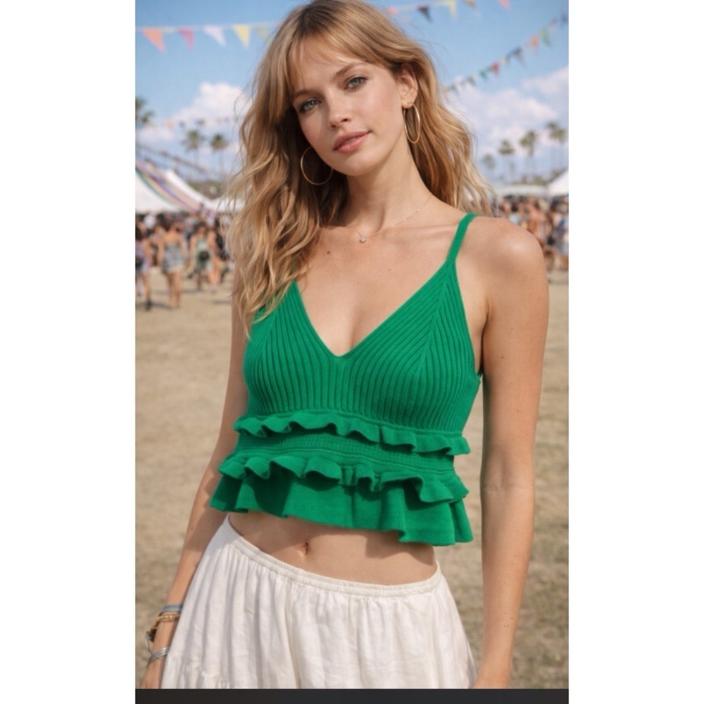 BCBGeneration Green Ruffled Tiered Knit Cropped Ribbed Coquette Festival Top S